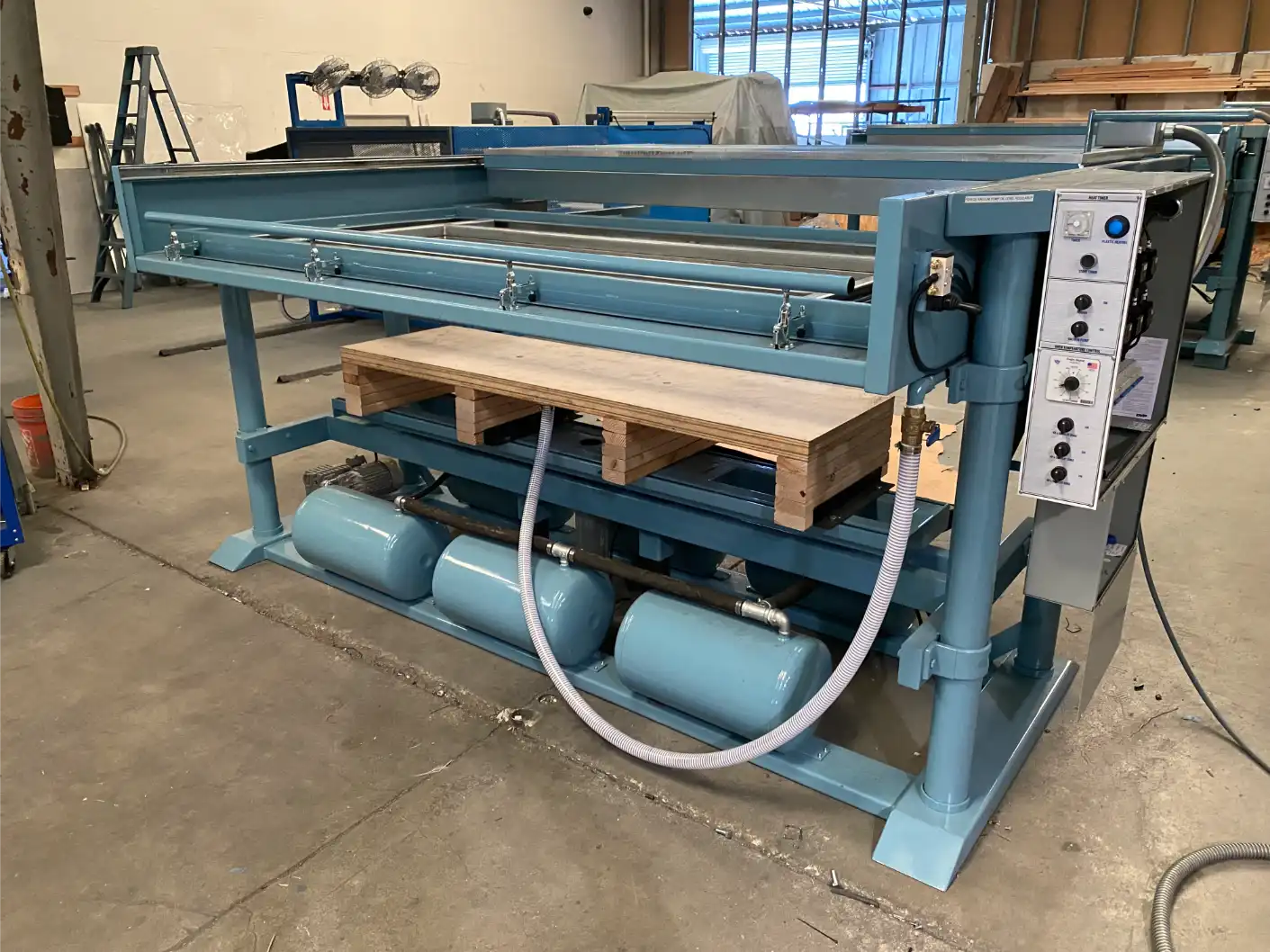 custom vacuum forming machines for sale