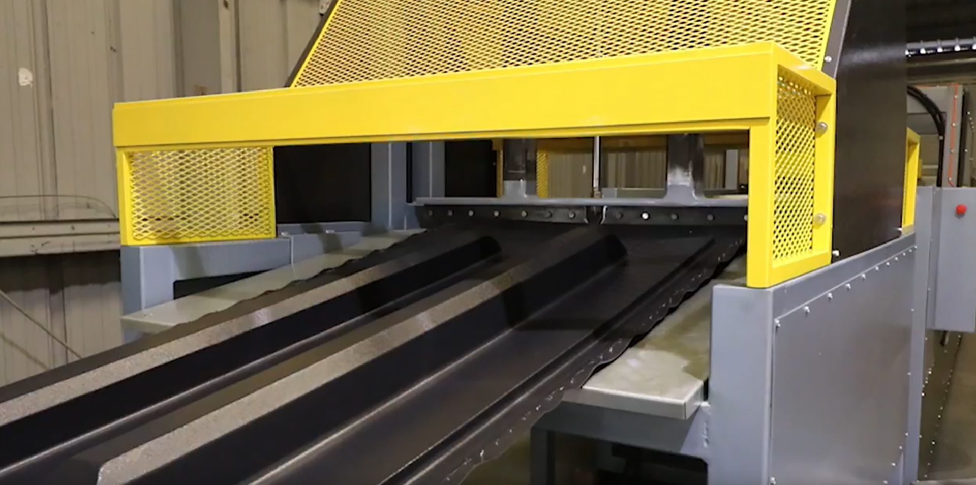 large format vacuum forming machine