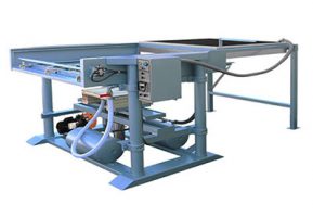 BV C Class sheet size 48’’x 48’’ Vacuum forming machine